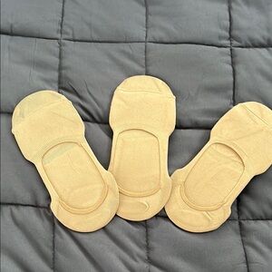 Nude hidden ankle socks 3 pairs